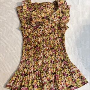 Cathaya Floral Blouse Sleeveless with Ruffles Sz Small